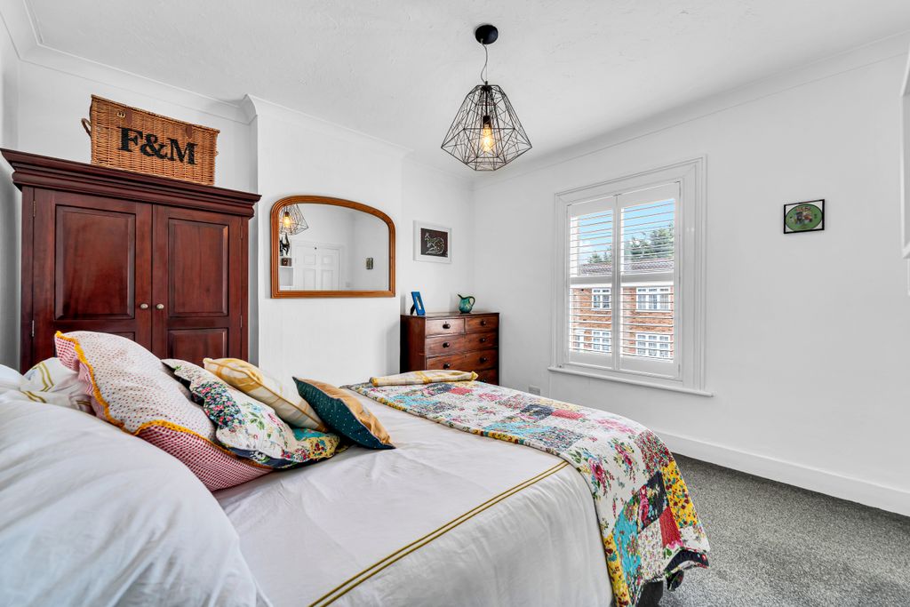 Additional image 8 of 3 bed detached house for saleWarwick Road, Ashford TW15