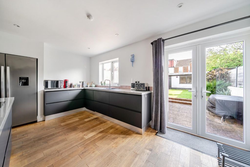 Additional image 17 of 4 bed terraced house for saleOphir Road, Portsmouth PO2