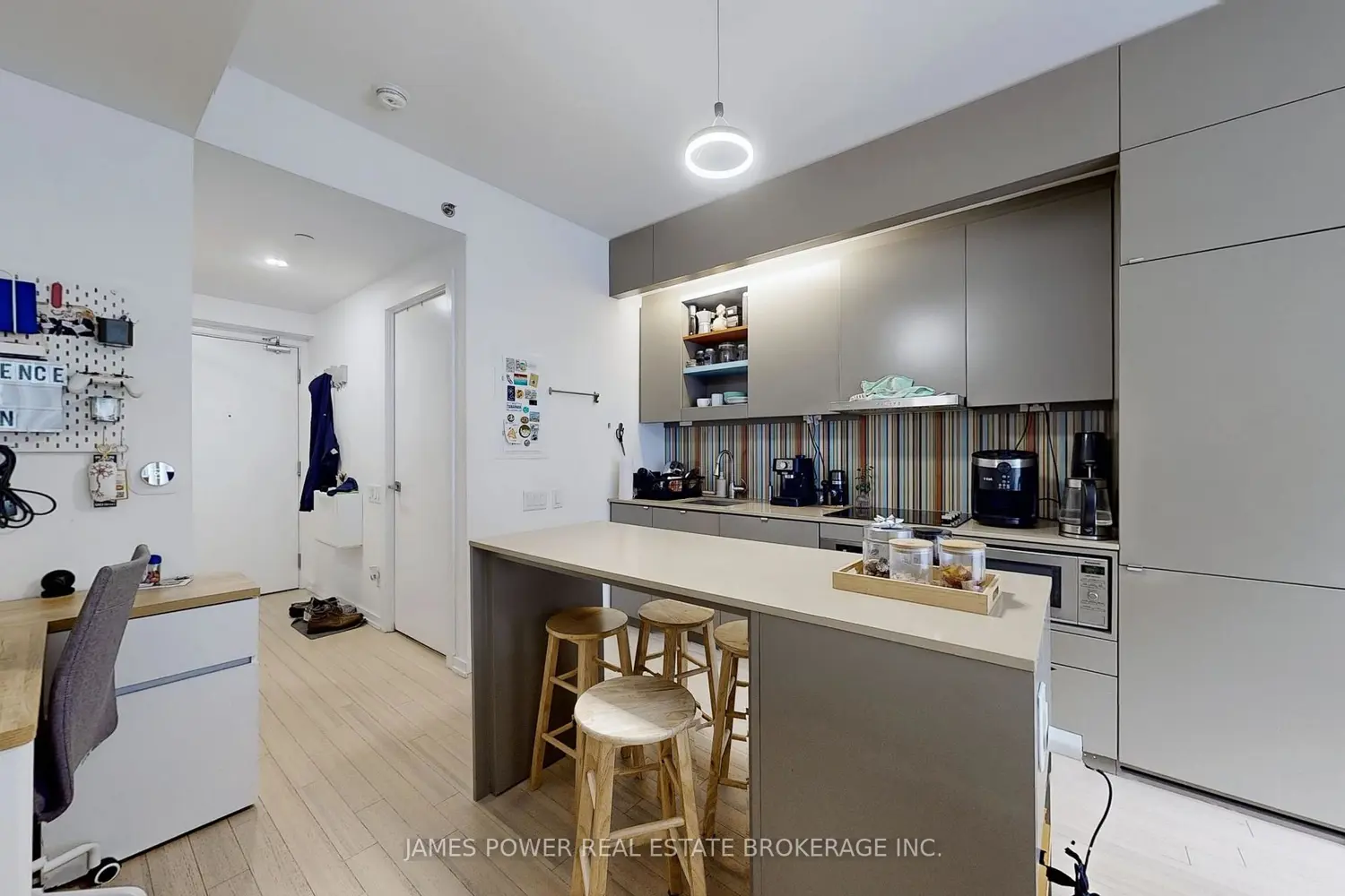 Additional image 4 of 101 Peter Street 709