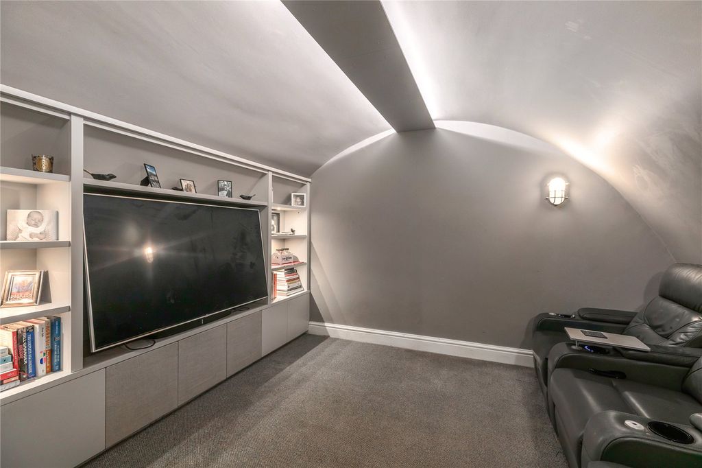 Additional image 8 of 3 bed terraced house for saleSt. Swithun Street, Winchester SO23