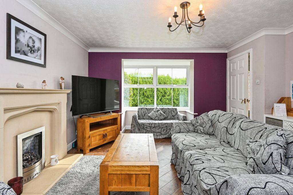 Additional image 5 of 4 bed detached house for saleSkyes Crescent, Wigan WN3