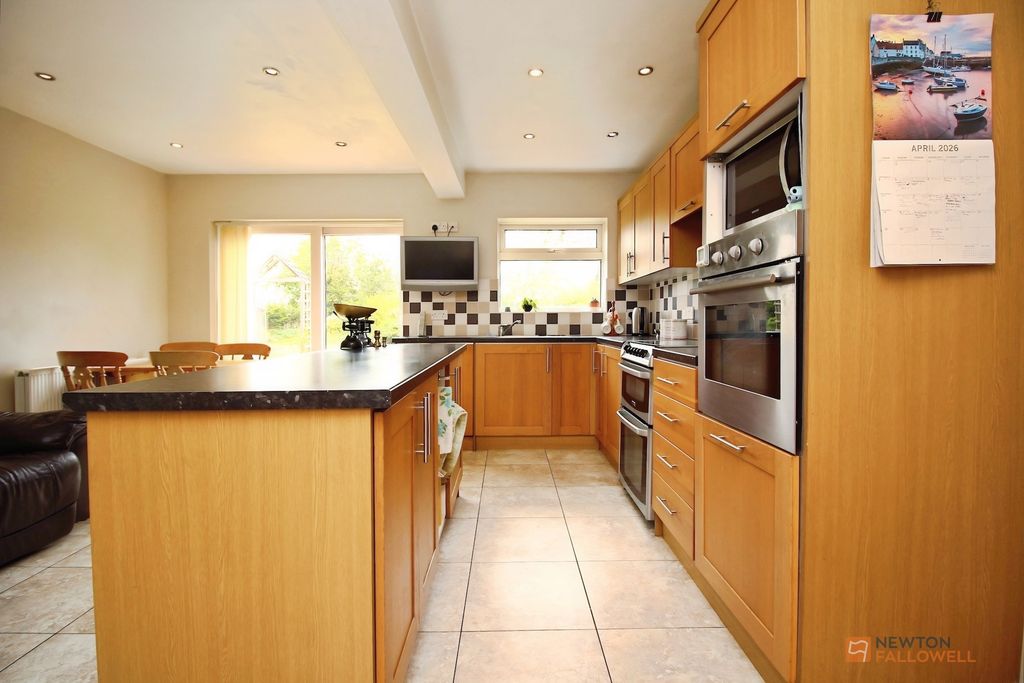 Additional image 7 of 4 bed detached bungalow for saleEastmere Road, Wigston LE18