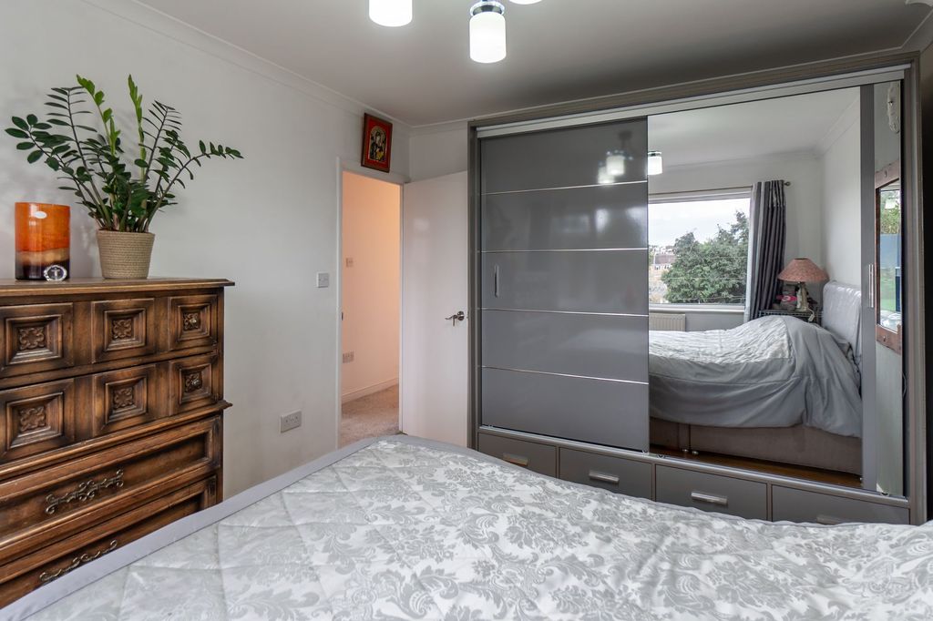 Additional image 26 of 4 bed semi-detached house for saleHigh Leys Drive, Oadby LE2
