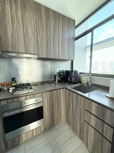 Additional image 3 of 93 Prince Charles Crescent