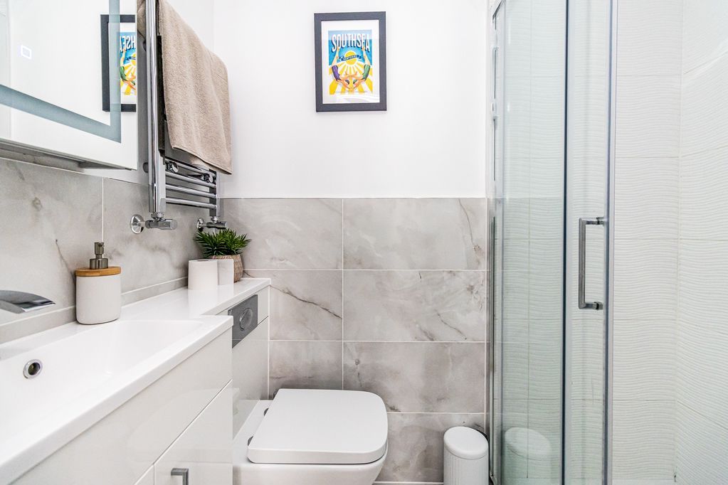 Additional image 21 of 3 bed town house for saleHighland Road, Southsea PO4