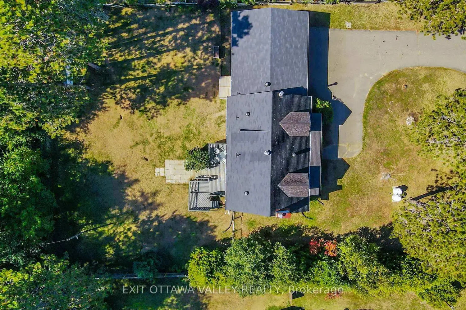 23 Sprucedale Avenue