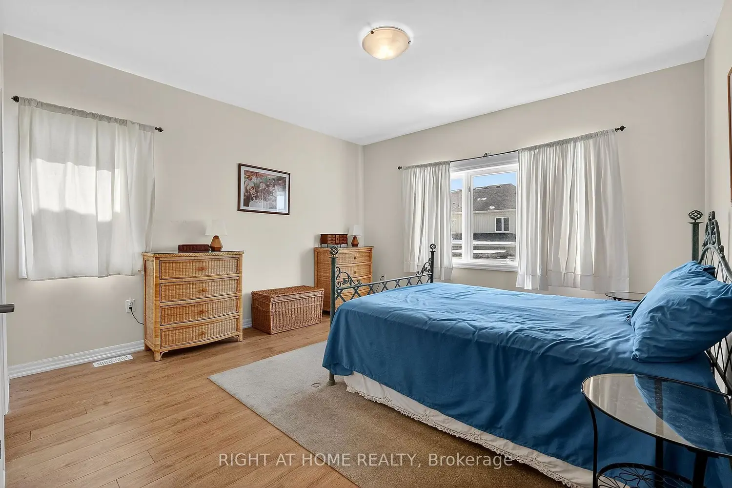 48 Cannery Drive photo 4