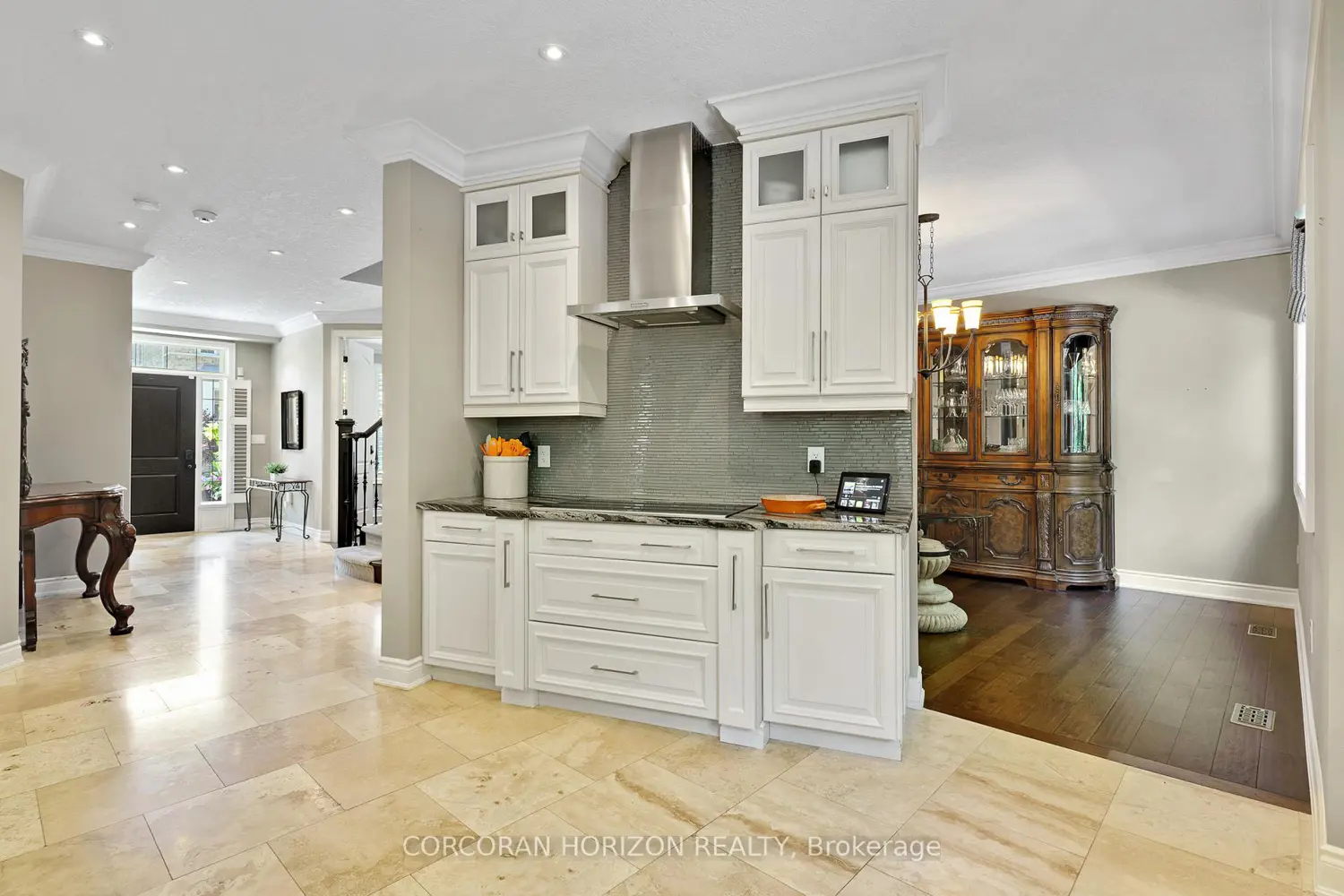 Additional image 4 of 258 Edgewater Crescent 8