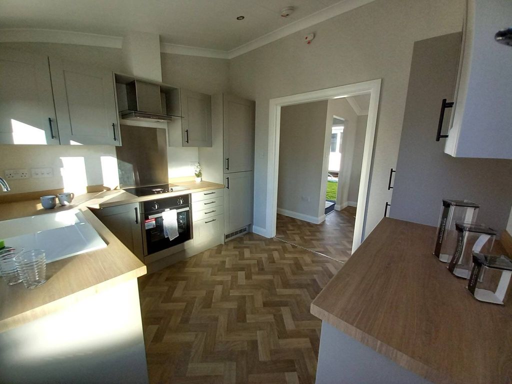 Additional image 9 of 2 bed mobile/park home for saleWoolacombe Station Road, Woolacombe EX34