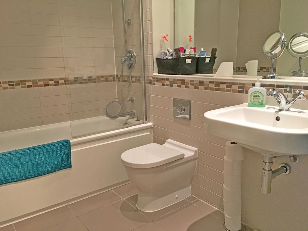 Additional image 10 of 2 bed flat for saleThe Maltings 1 Beaumont Drive, Worcester Park KT4