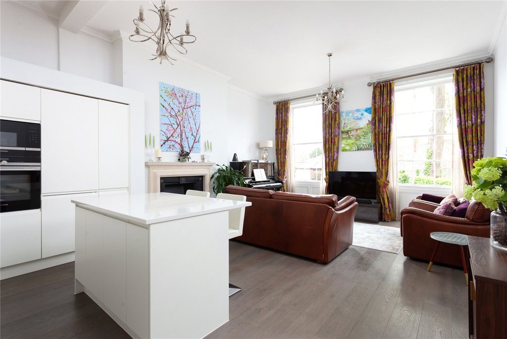 Additional image 2 of 2 bed flat for saleSt. Leonards Place, York, North Yorkshire YO1