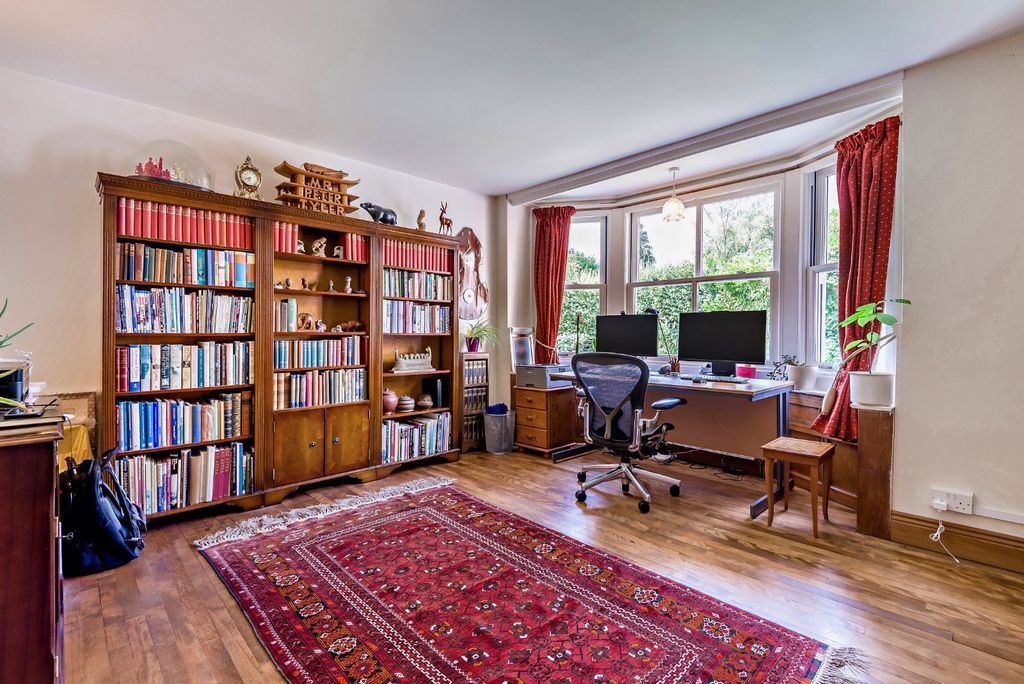 Additional image 9 of 4 bed detached house for saleForest Road, Wokingham, Berkshire RG40