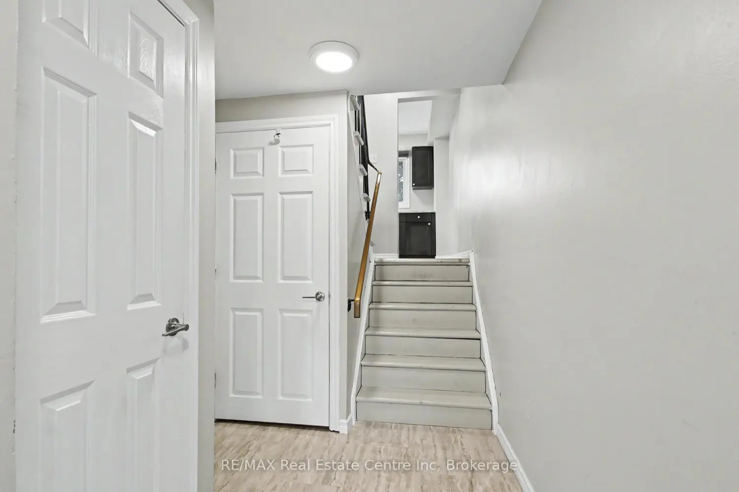 Additional image 6 of 371 Bronte Street 49