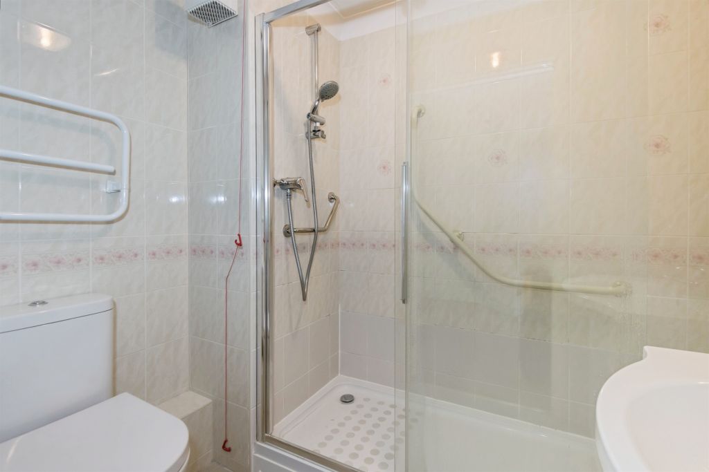 Additional image 9 of 1 bed flat for saleOakley Road, Southampton SO16