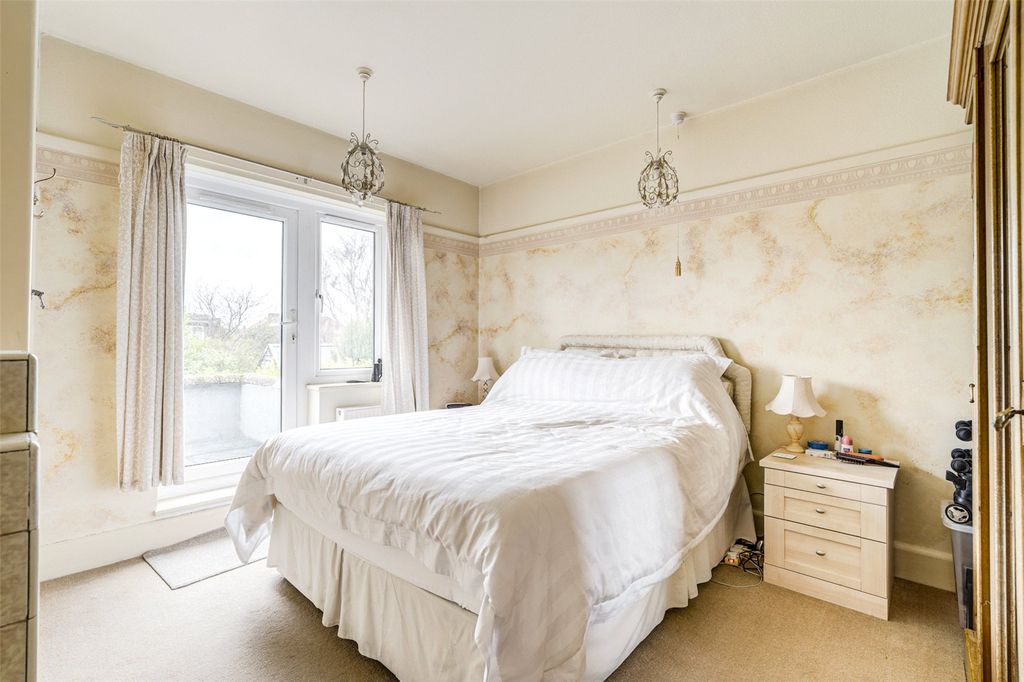Additional image 7 of 3 bed detached house for saleHaynes Road, Worthing, West Sussex BN14
