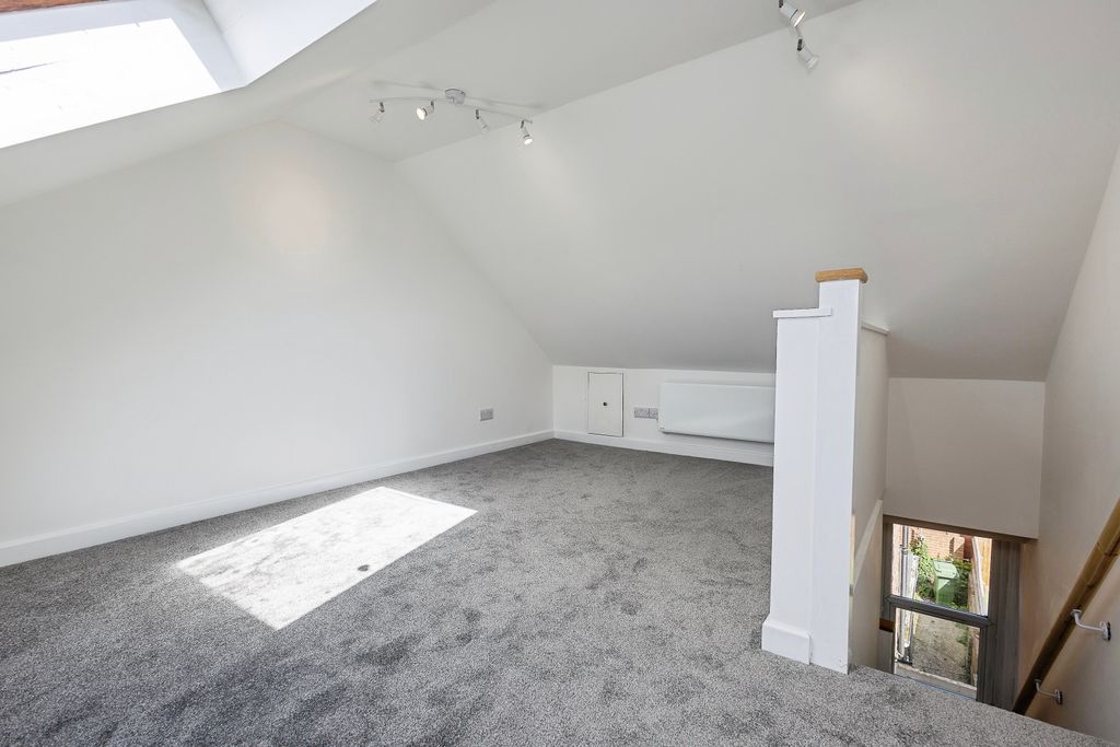 Additional image 9 of 4 bed terraced house for saleMeyrick Road, Portsmouth PO2