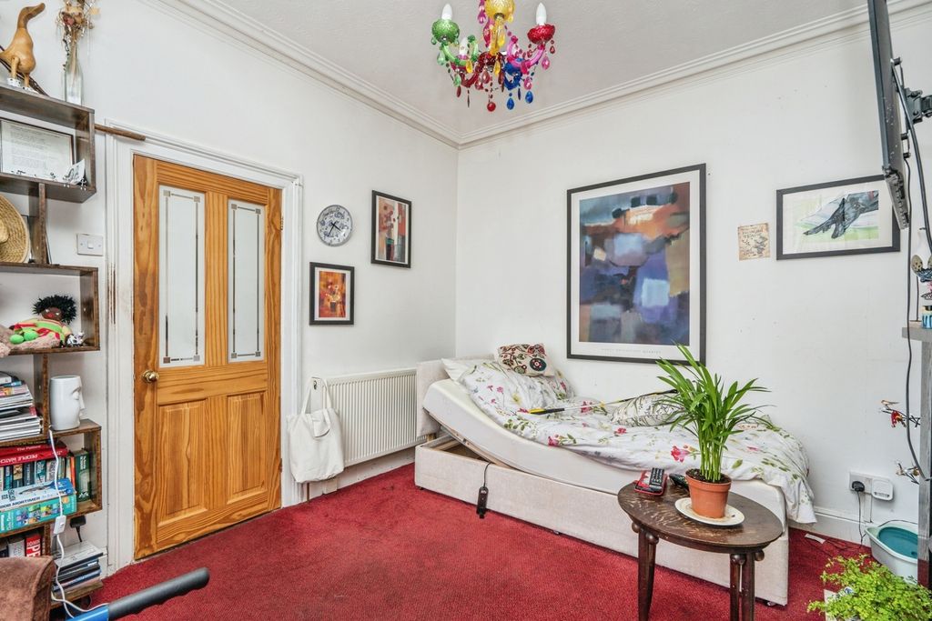 Additional image 12 of 1 bed flat for saleMontgomerie Road, Southsea, Hampshire PO5