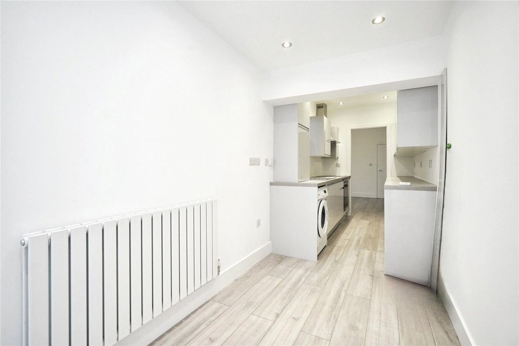 Additional image 4 of 2 bed semi-detached house for saleGutteridge Street, Coalville, Leicestershire LE67