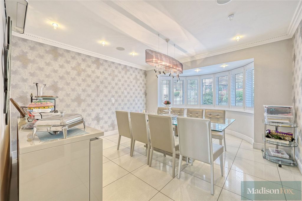 Additional image 19 of 5 bed detached house for saleThe Dell, Woodford Green IG8