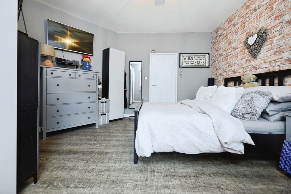 Additional image 15 of 3 bed detached house for saleWalker Road, Portsmouth, Hampshire PO2