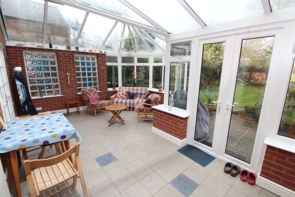 Additional image 12 of 4 bed detached house for saleNorthfield Road, Blaby, Leicester LE8