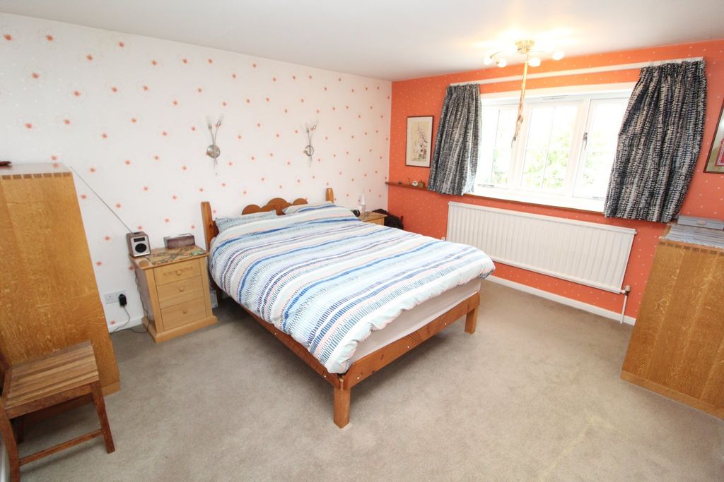 Additional image 19 of 4 bed detached house for saleNorthfield Road, Blaby, Leicester LE8