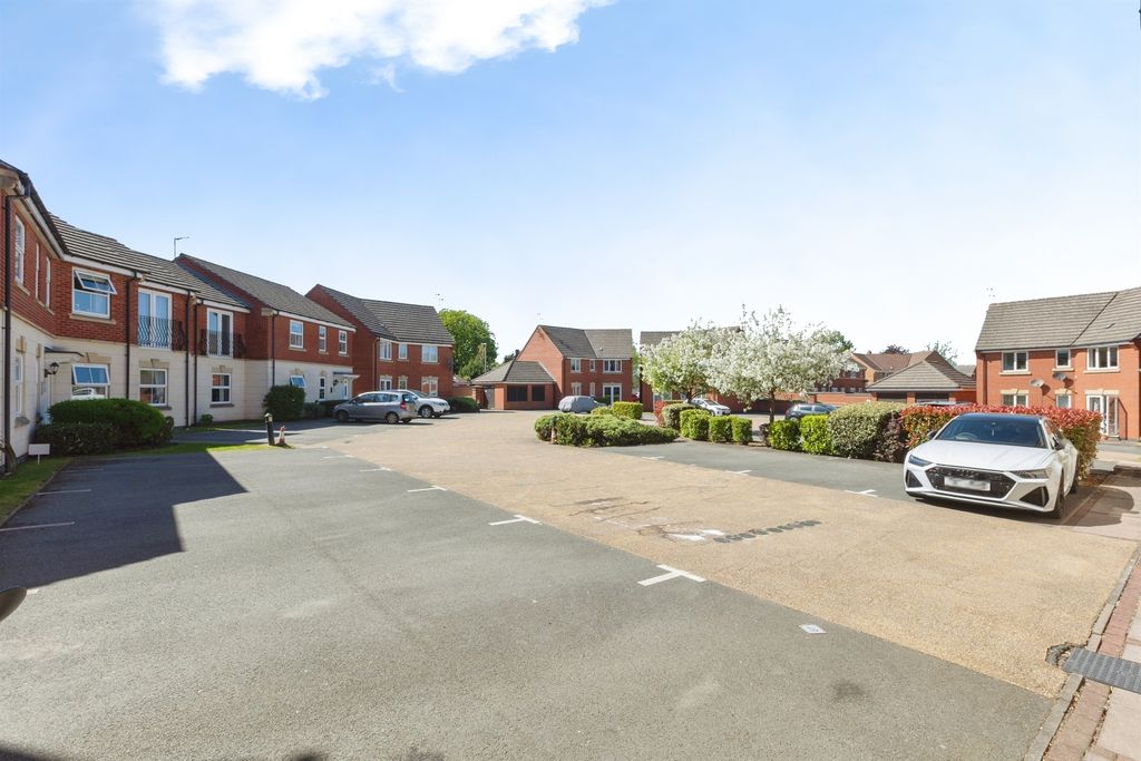 Additional image 15 of 2 bed flat for saleLoughland Close, Blaby, Leicester LE8