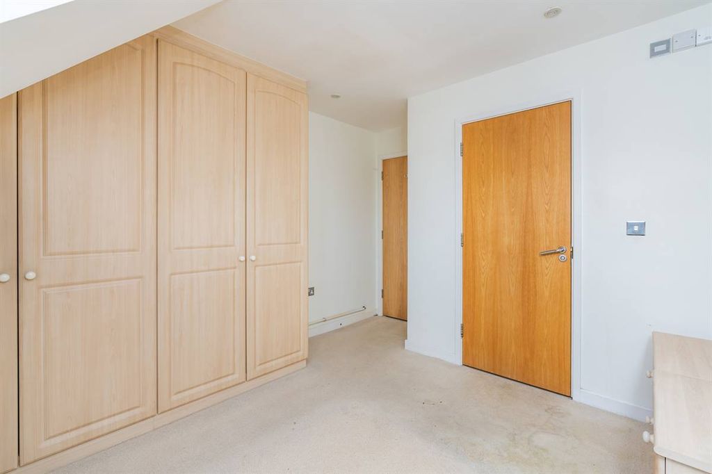 Additional image 9 of 2 bed flat for saleGraystone Road, Tankerton, Whitstable CT5