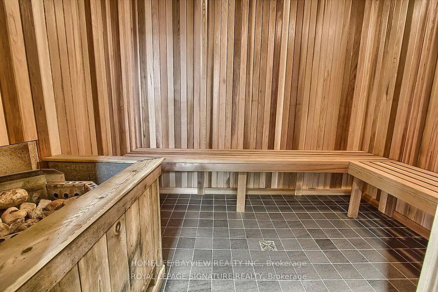 Additional image 4 of 103 The Queensway 806