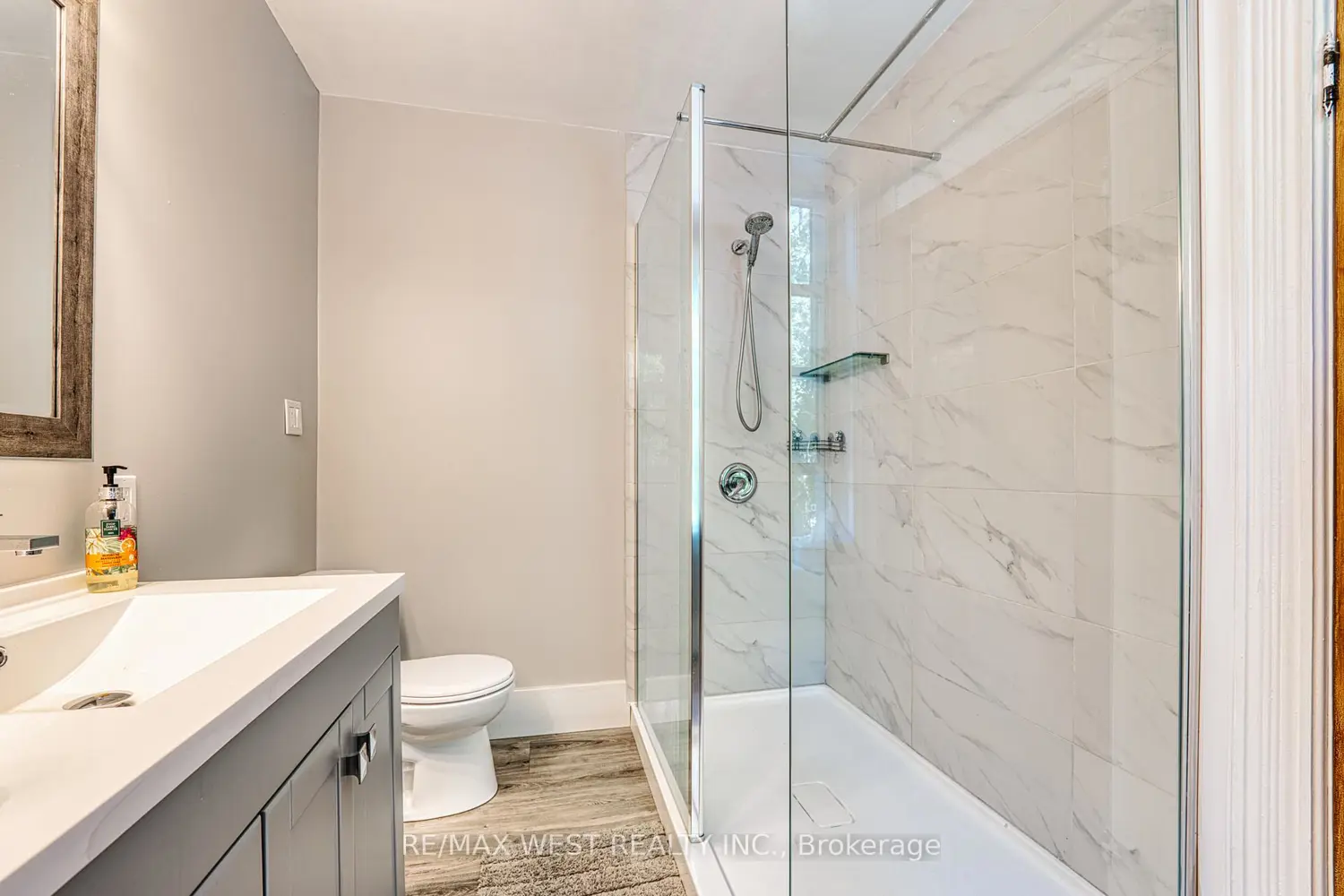 Additional image 7 of 3030 Patrick Street