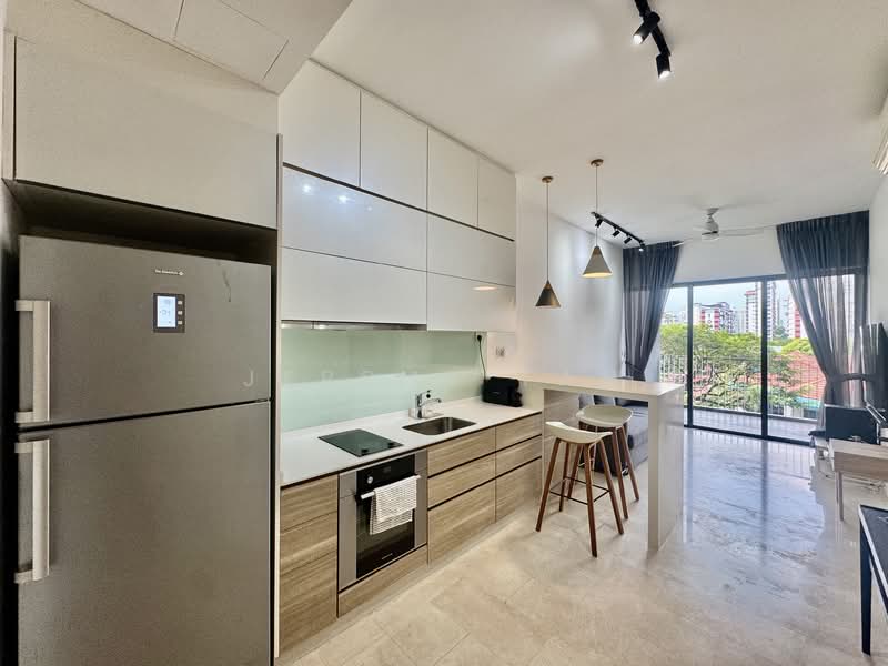 28 Alexandra View