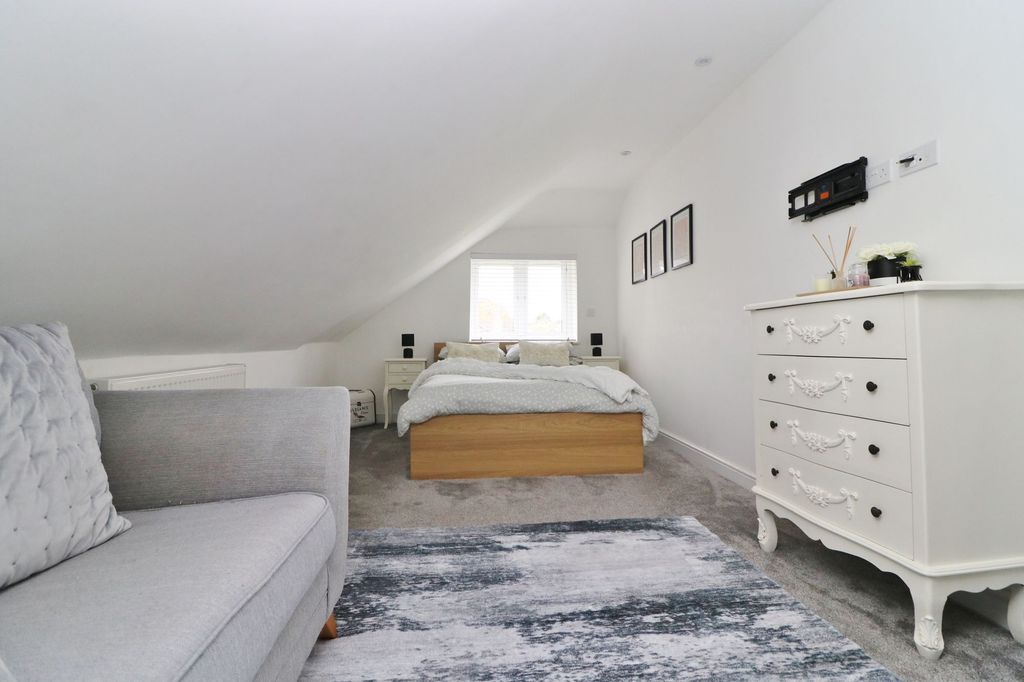 Additional image 17 of 5 bed detached house for saleNetley Firs Road, Hedge End SO30