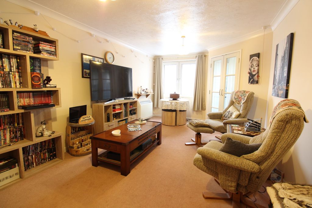 Additional image 5 of 1 bed flat for saleGrosvenor Road, Southampton SO17