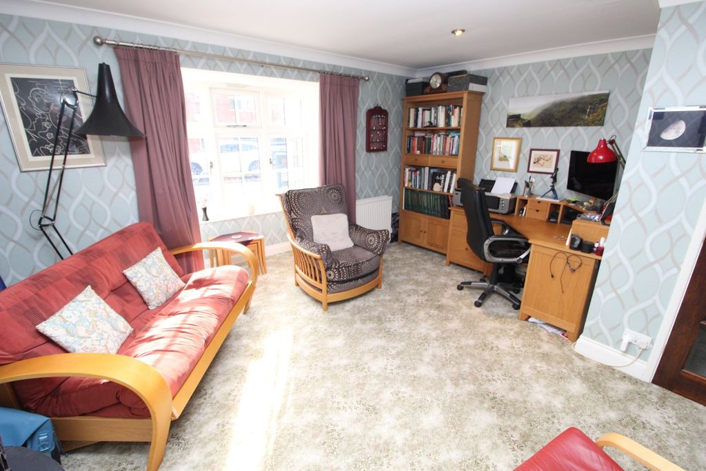 Additional image 8 of 4 bed detached house for saleNorthfield Road, Blaby, Leicester LE8