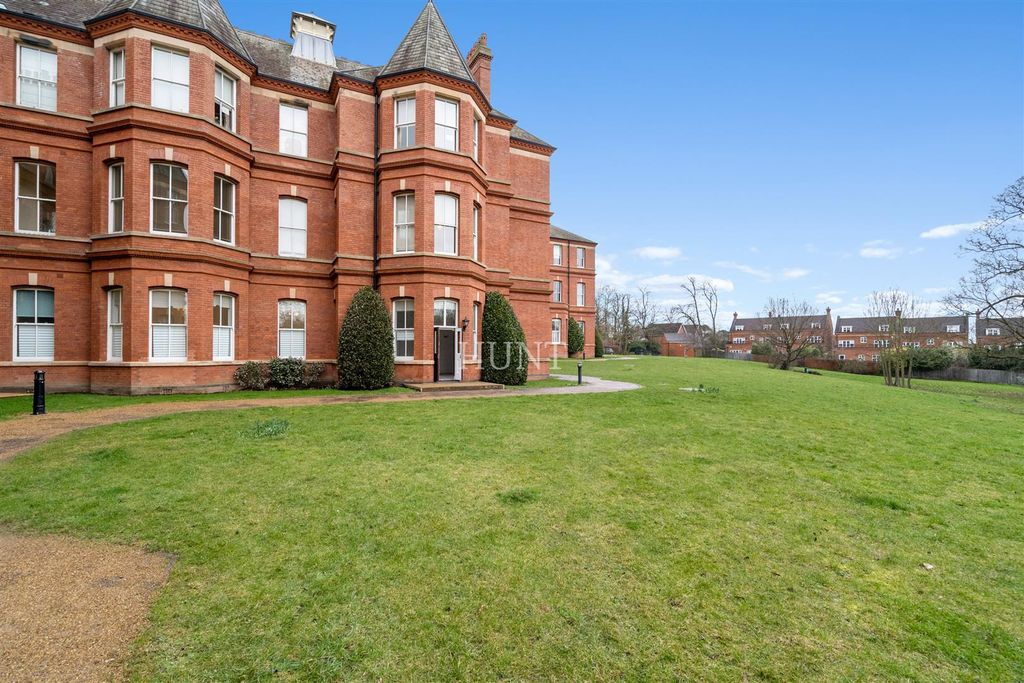 Additional image 26 of 4 bed flat for saleDevonshire House, Repton Park, Woodford Green IG8