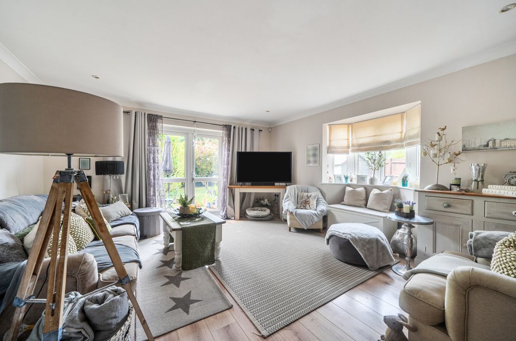 Additional image 2 of 4 bed terraced house for saleHill Lane, Upper Shirley, Southampton, Hampshire SO15