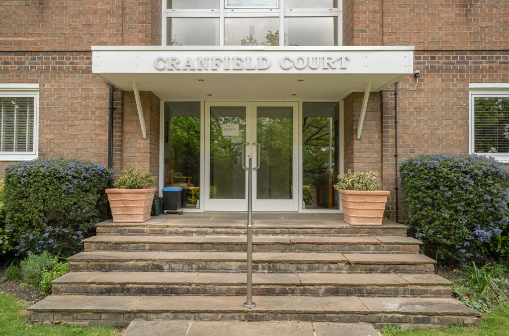 Additional image 18 of 2 bed flat for saleCranfield Court, Sunset Avenue, Woodford Green IG8