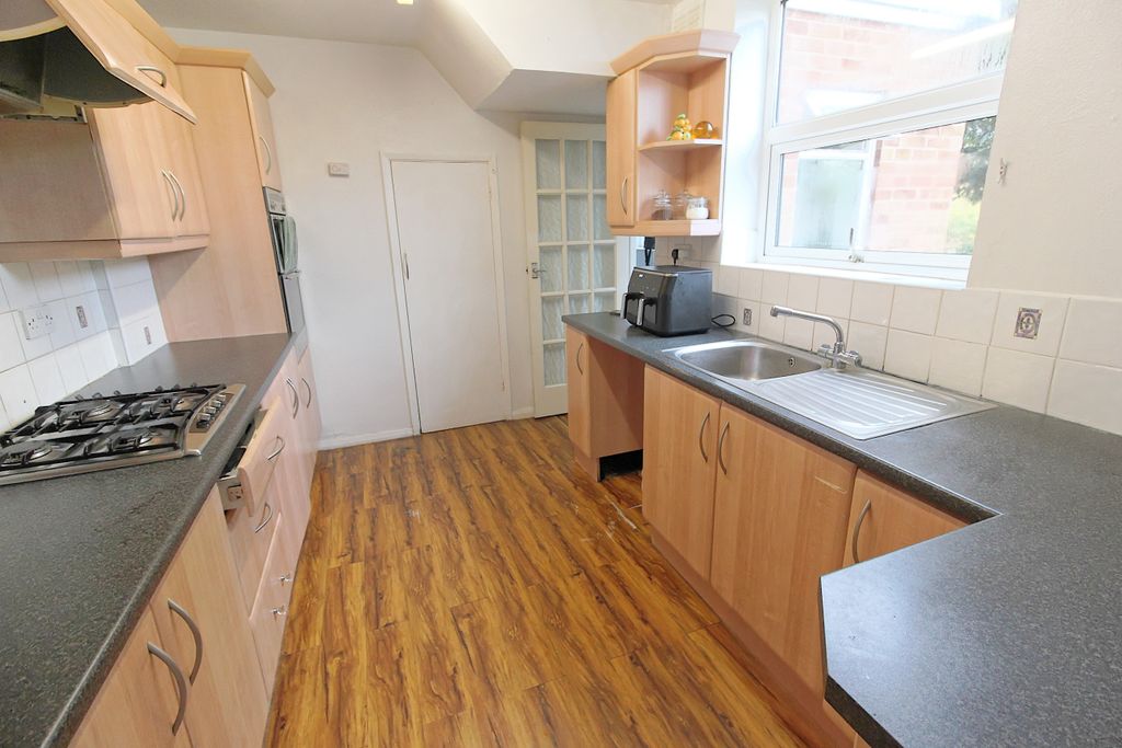 Additional image 6 of 4 bed semi-detached house for saleRosemead Drive, Oadby LE2