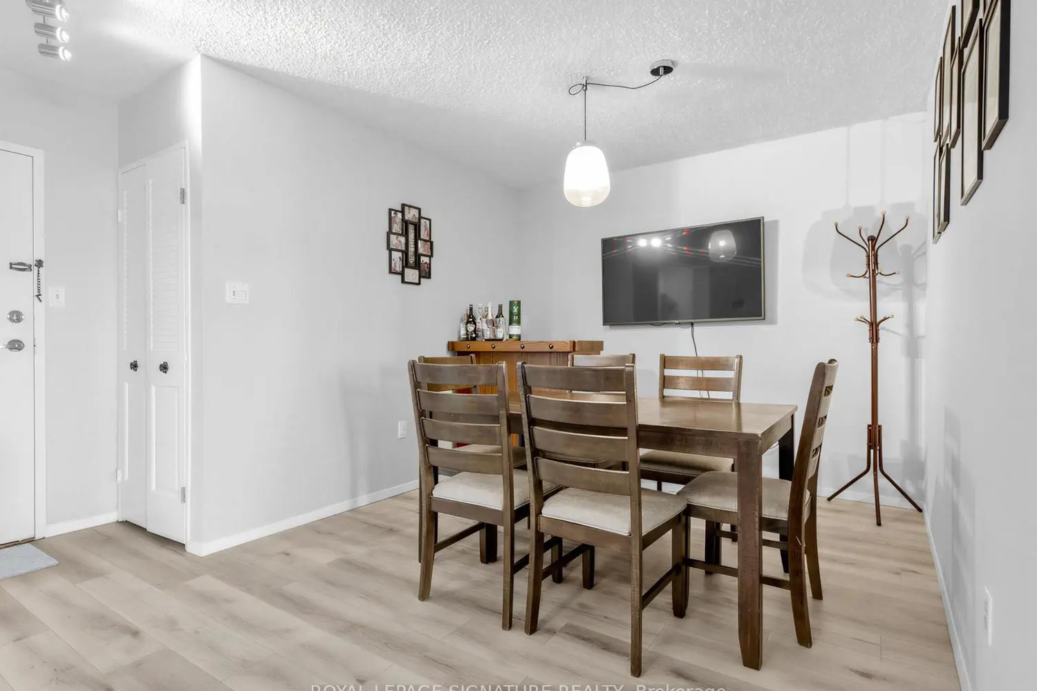 Additional image 6 of 3131 Bridletowne Circle 908