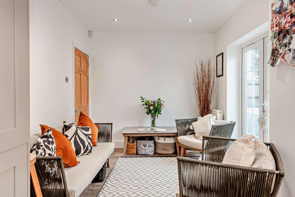 Additional image 12 of 5 bed detached house for saleThe Drive, Ashford TW15