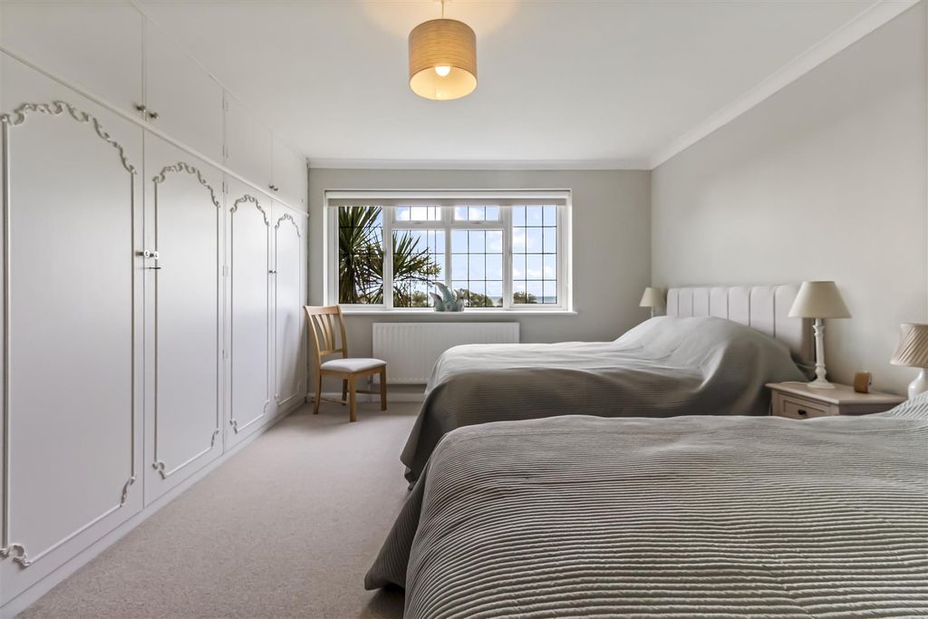 Additional image 11 of 2 bed flat for saleMarine Drive, Goring, Worthing BN12