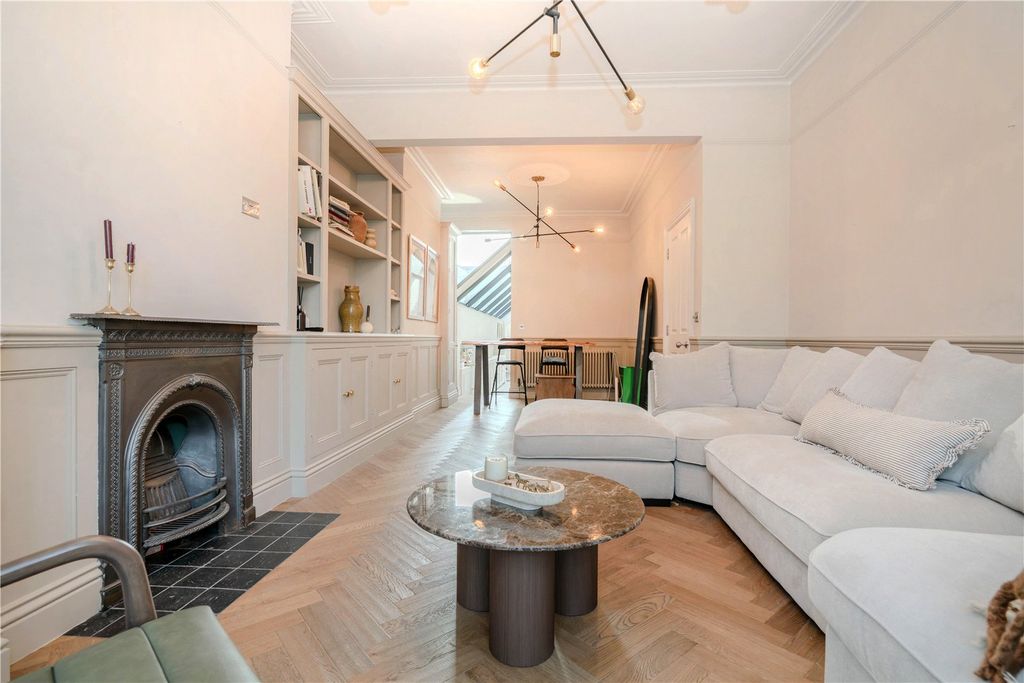 Additional image 4 of 4 bed detached house for saleBeaumont Avenue, Richmond TW9