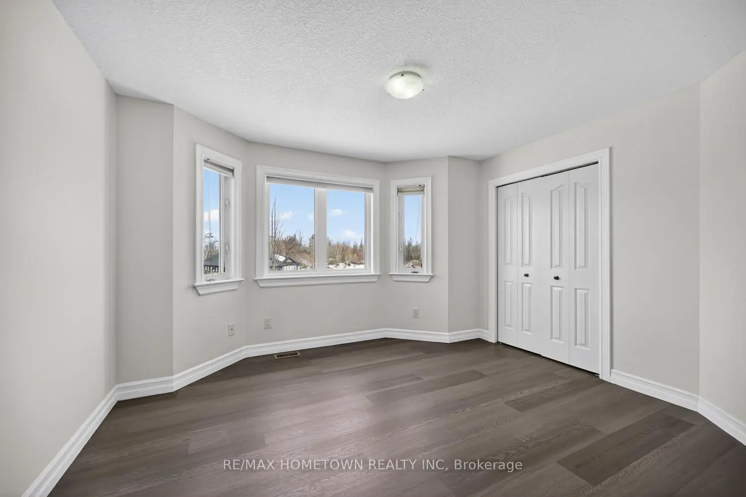 Additional image 8 of 1147 Mcclure Crescent