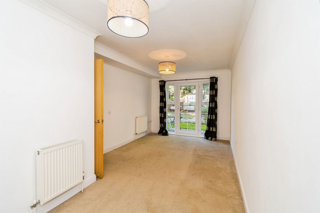 Additional image 12 of 2 bed flat for saleMillbrook Road East, Southampton SO15