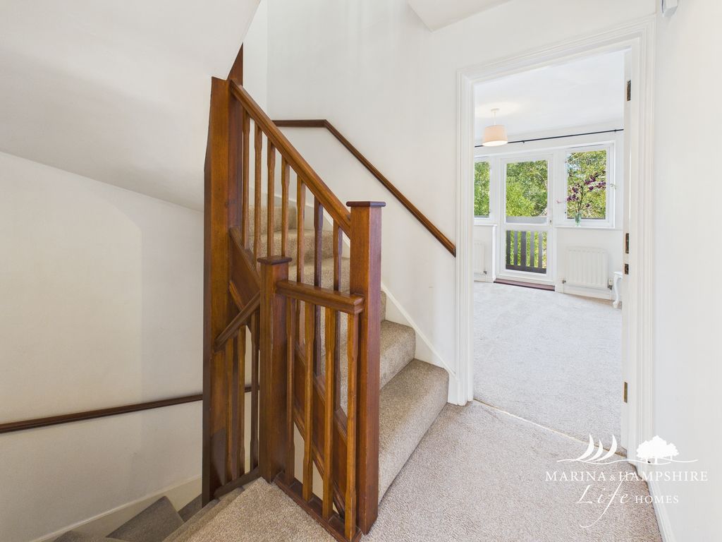 Additional image 11 of 3 bed terraced house for saleTintagel Way, Port Solent PO6
