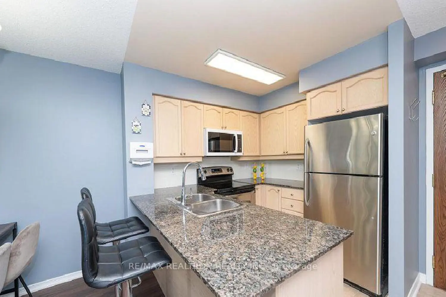 Additional image 9 of 185 Oneida Crescent 708