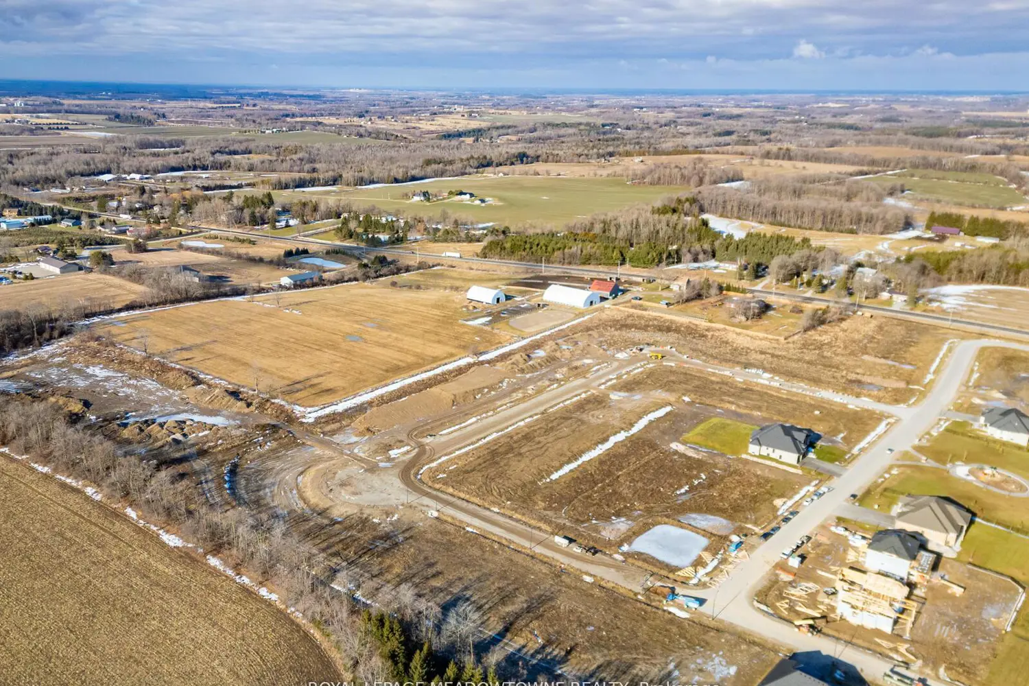 Additional image 10 of 8863 Wellington 124 Road