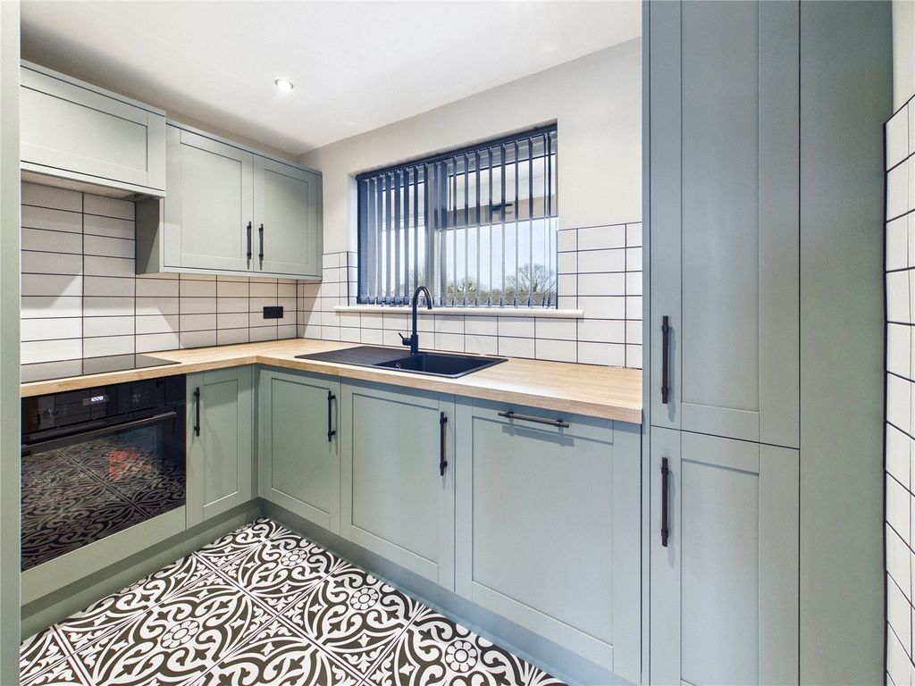 Additional image 5 of 1 bed flat for saleCypress Road, Witham, Essex CM8
