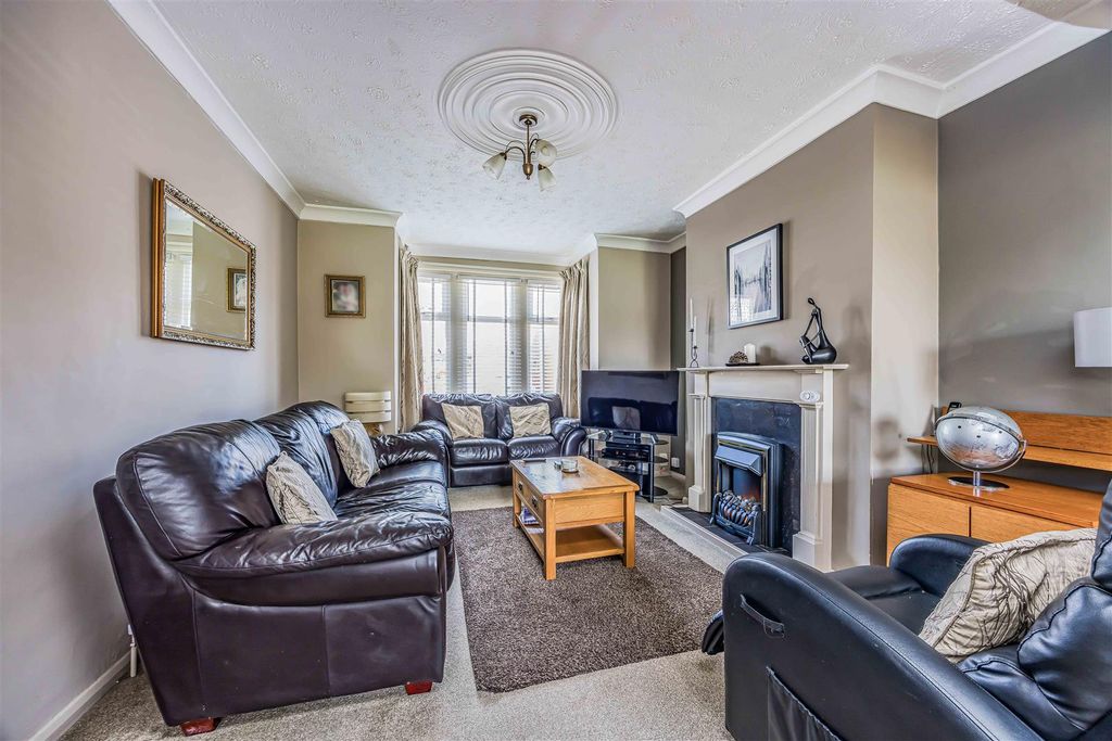 Additional image 3 of 3 bed semi-detached house for saleBaffins Road, Portsmouth PO3