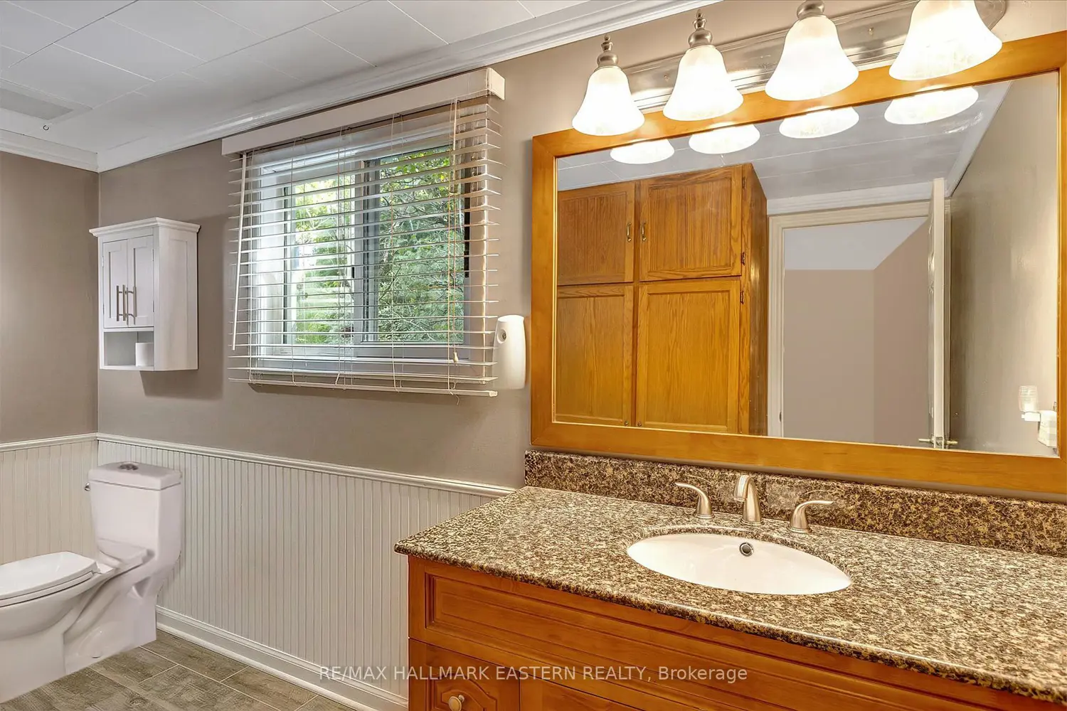 51 Darling Drive photo 3